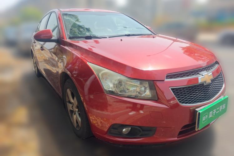 Used Chevrolet Cruze 2013 1.8L SE AT Front Right 45 Deg