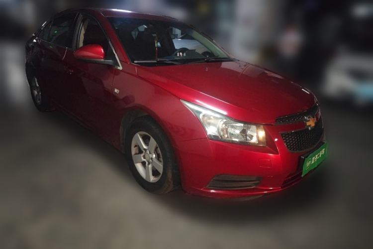 Used Chevrolet Cruze 2013 1.6L SL MT Front Right 45 Deg
