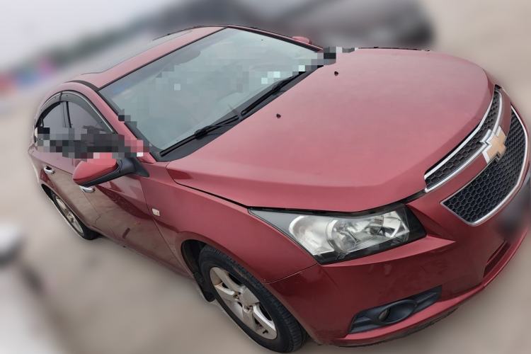 Used Chevrolet Cruze 2013 1.6L SE AT Front Right 45 Deg