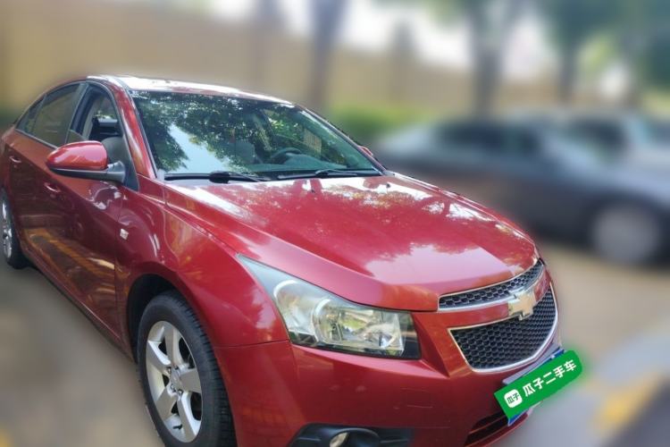 Used Chevrolet Cruze 2013 1.8L SE AT Front Right 45 Deg
