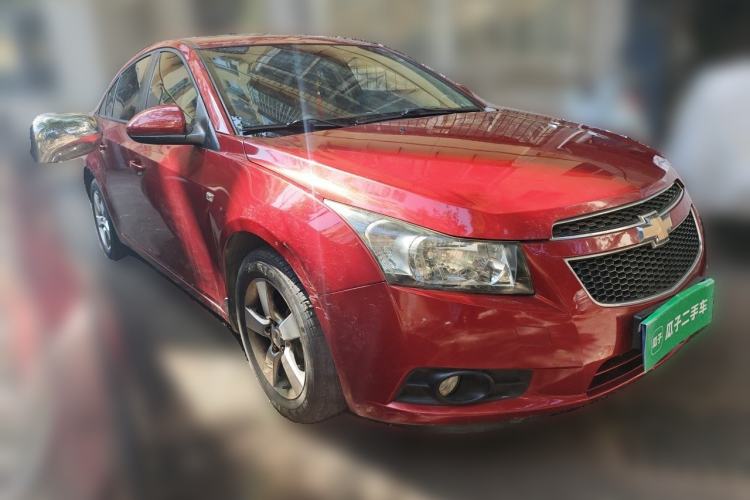 Used Chevrolet Cruze 2013 1.6L SE MT Front Right 45 Deg