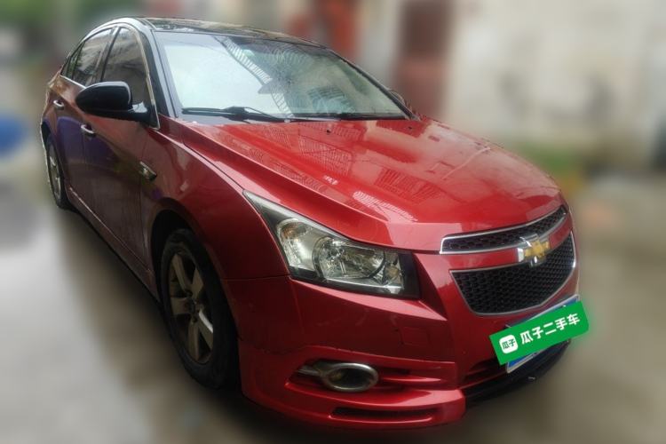 Used Chevrolet Cruze 2013 1.6L SE MT Front Right 45 Deg