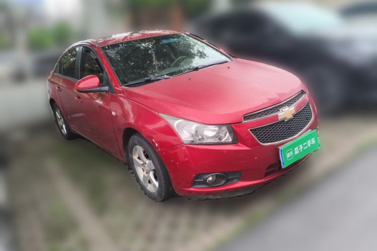 Used Chevrolet Cruze 2013 1.6L SE AT Front Right 45 Deg