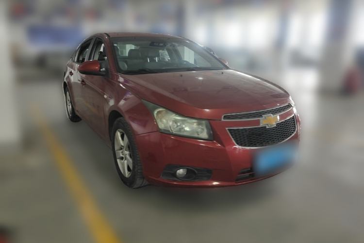 Used Chevrolet Cruze 2013 1.8L SE AT Front Right 45 Deg