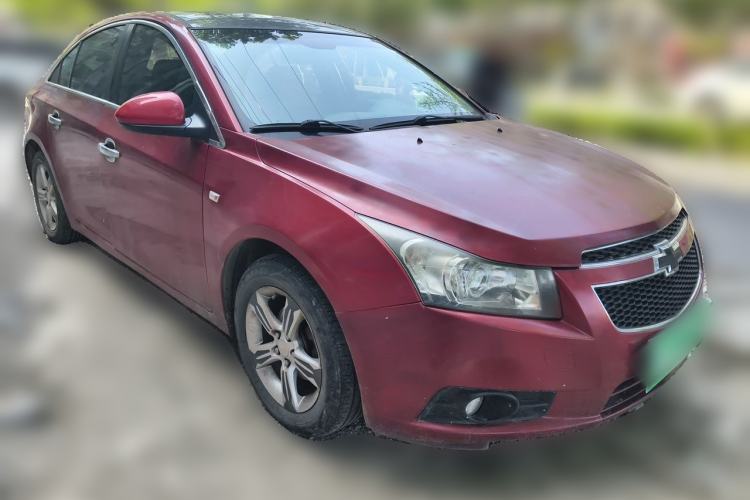 Used Chevrolet Cruze 2013 1.6L SE MT Front Right 45 Deg