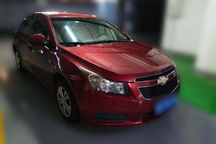 Used Chevrolet Cruze 2013 1.6L SL Sunroof Edition MT Front Right 45 Deg