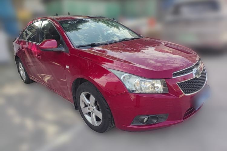 Used Chevrolet Cruze 2013 1.8L SE AT Front Right 45 Deg
