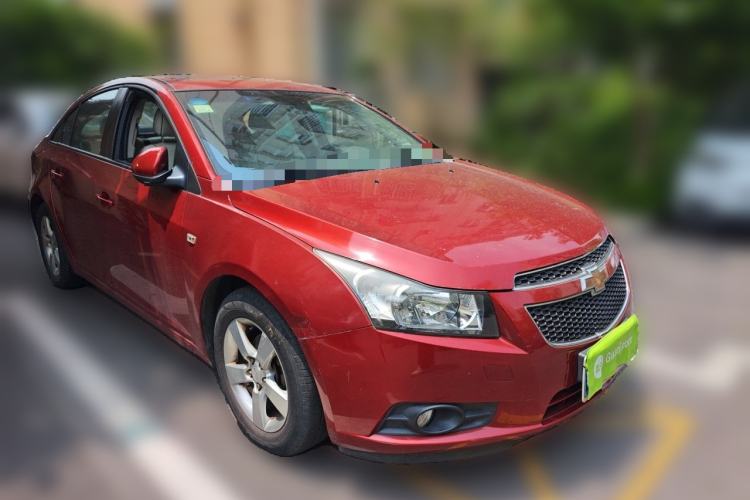 Used Chevrolet Cruze 2013 1.6L SE MT Front Right 45 Deg