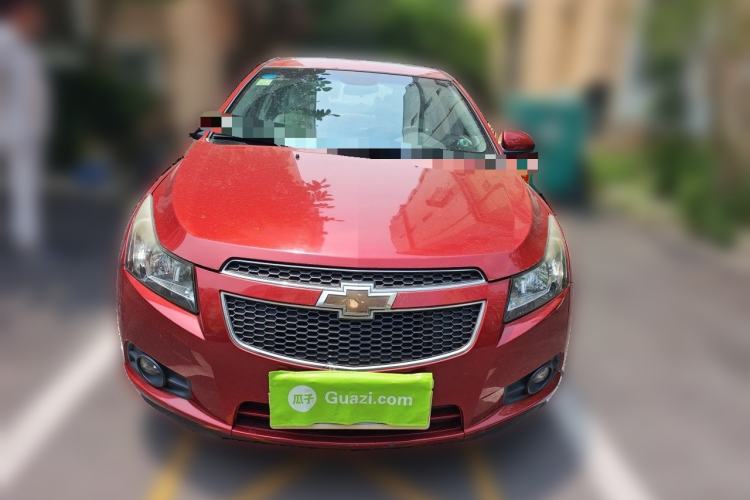 Used Chevrolet Cruze 2013 1.6L SE MT Front
