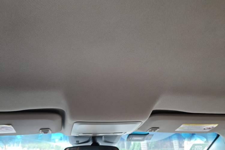 Used Chevrolet Cruze 2013 1.6L SL MT Headliner