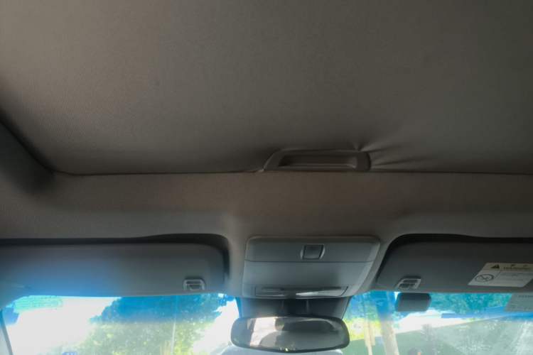 Used Chevrolet Cruze 2013 1.6L SE MT Headliner