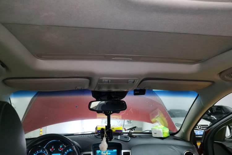 Used Chevrolet Cruze 2013 1.8L SX AT Headliner