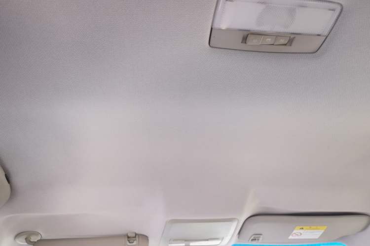 Used Chevrolet Cruze 2013 1.6L SL MT Headliner