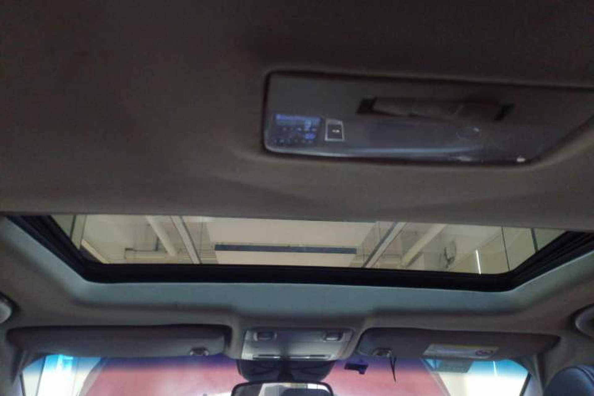 Used Chevrolet Cruze 2013 Hatchback 1.6L Manual Luxury Model Headliner