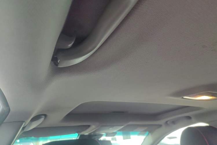Used Chevrolet Cruze 2013 1.8L SE AT Headliner