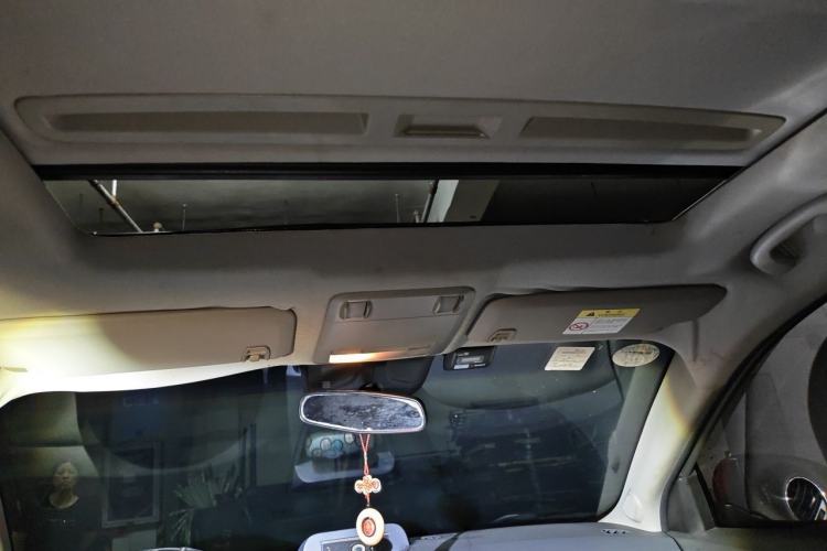 Used Chevrolet Cruze 2013 1.6L SL Grand Edition Manual Transmission Headliner