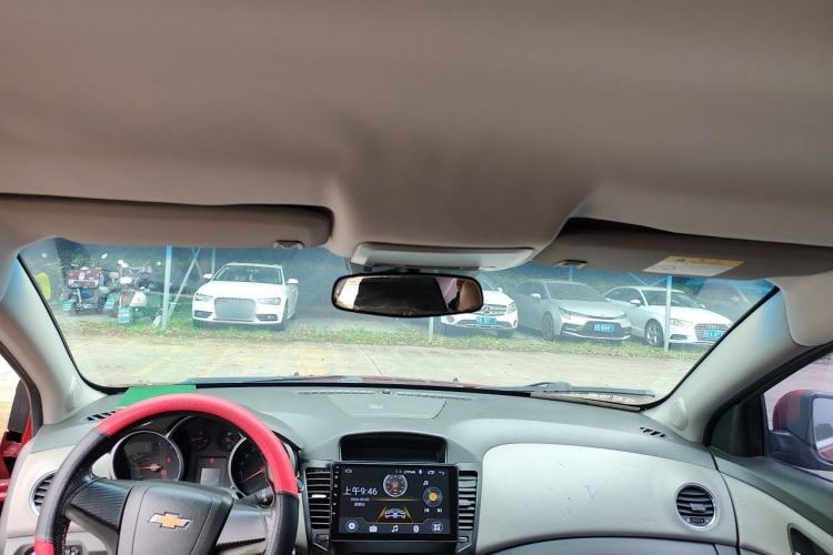 Used Chevrolet Cruze 2013 1.6L SL MT Headliner