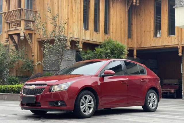 Chevrolet Cruze 2013 Hatchback 1.6L Automatic Luxury Model usado