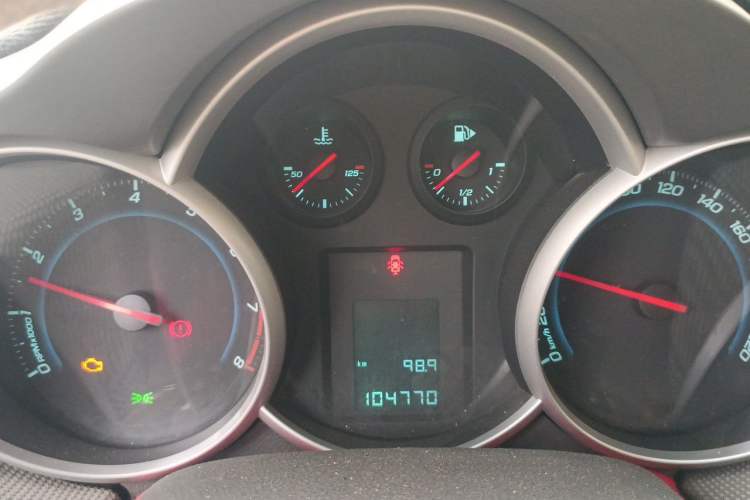 Used Chevrolet Cruze 2013 1.6L SE MT Instrument Cluster