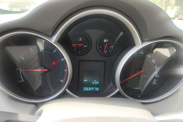 Used Chevrolet Cruze 2013 1.6L SL Grand Edition Manual Transmission Instrument Cluster