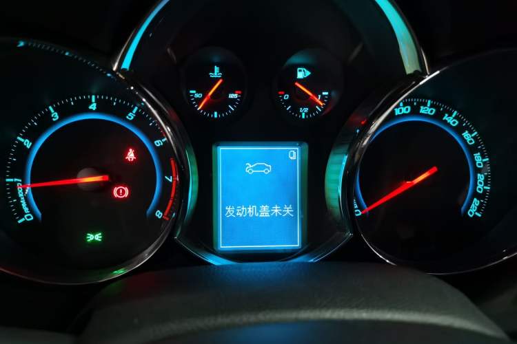 Used Chevrolet Cruze 2013 1.8L SX AT Instrument Cluster