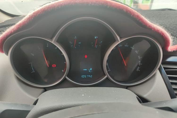 Used Chevrolet Cruze 2013 1.6L SL MT Instrument Cluster