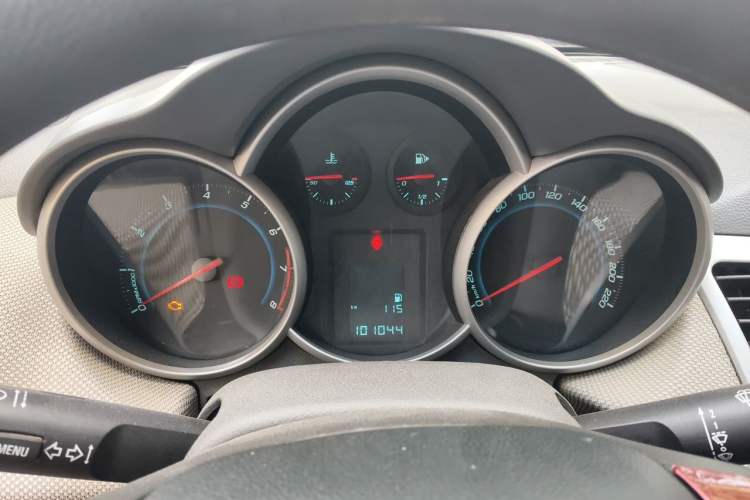 Used Chevrolet Cruze 2013 1.6L SE MT Instrument Cluster
