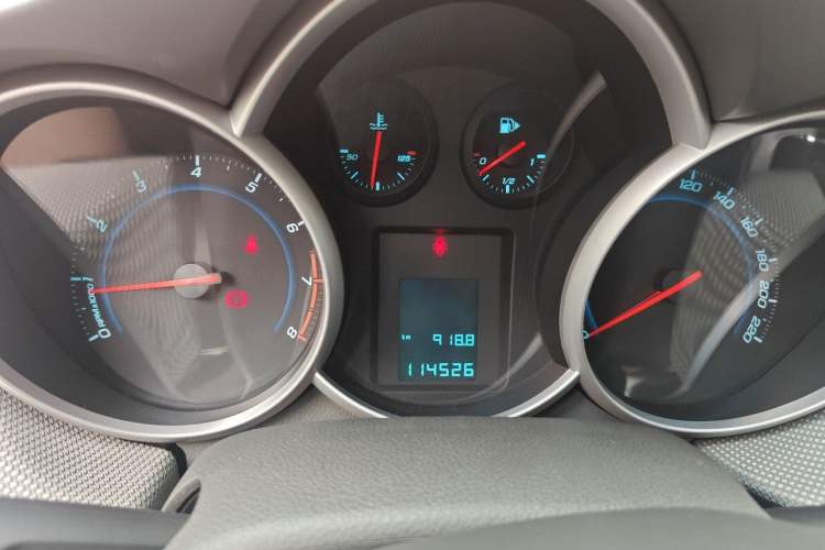 Used Chevrolet Cruze 2013 1.6L SE MT Instrument Cluster