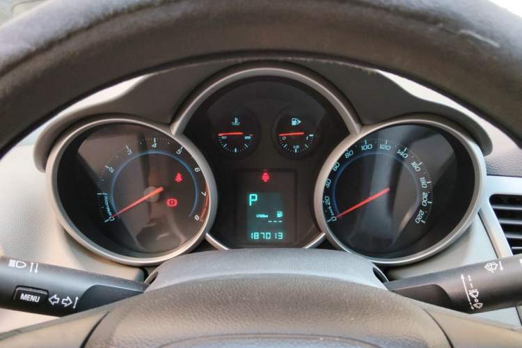 Used Chevrolet Cruze 2013 1.6L SL Grand Edition Automatic Instrument Cluster