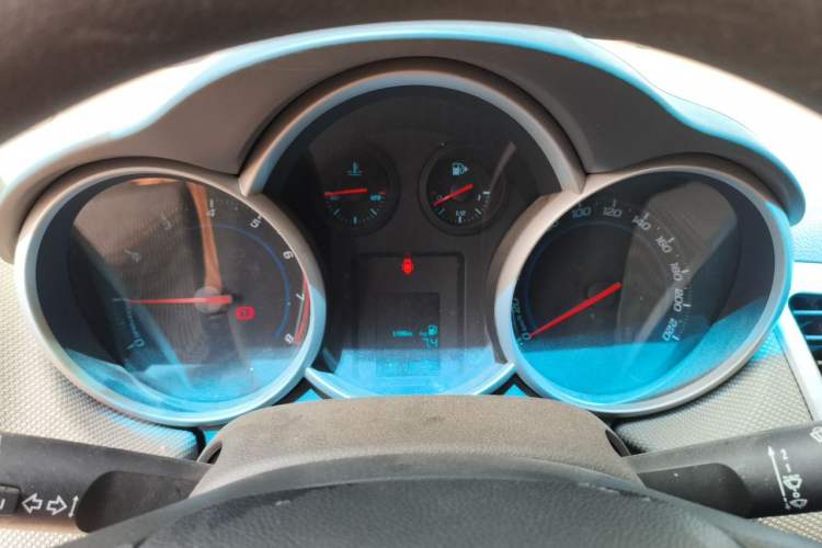 Used Chevrolet Cruze 2013 1.6L SE MT Instrument Cluster