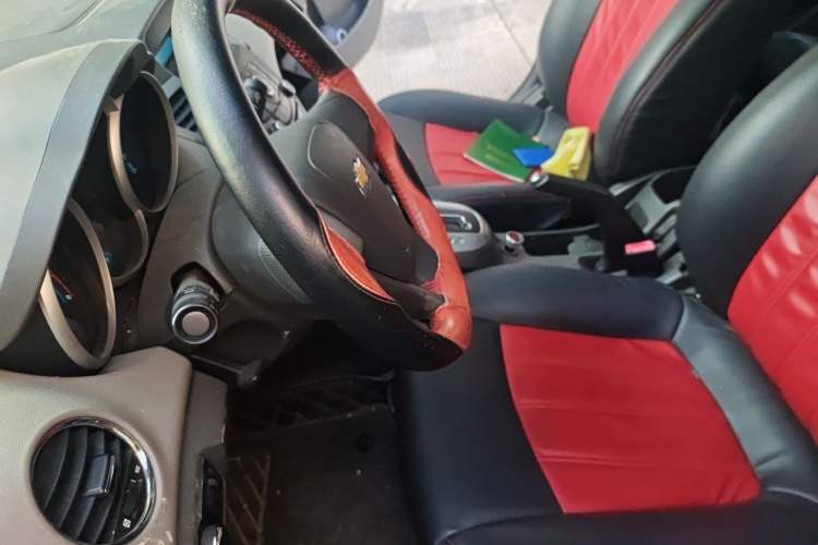 Used Chevrolet Cruze 2013 1.6L SL Grand Edition Automatic Left Front Seat