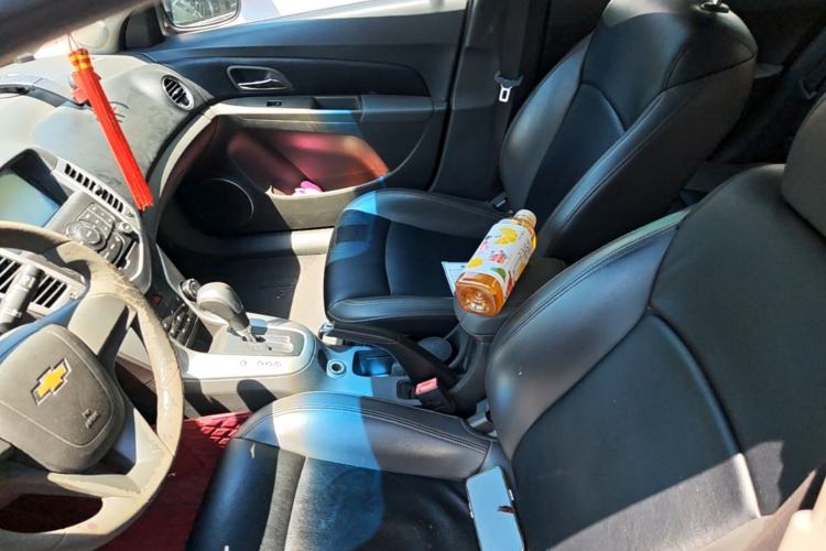 Used Chevrolet Cruze 2013 1.8L SE AT Left Front Seat