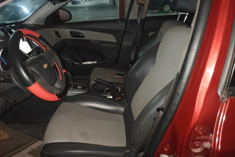 Used Chevrolet Cruze 2013 1.8L SE AT Left Front Seat