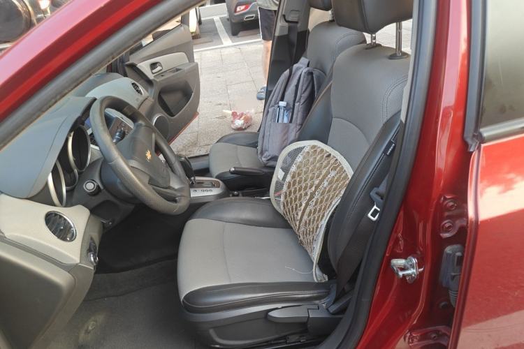Used Chevrolet Cruze 2013 1.8L SE AT Left Front Seat