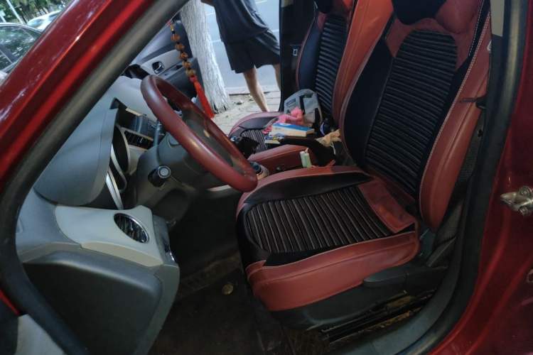 Used Chevrolet Cruze 2013 1.6L SL MT Left Front Seat