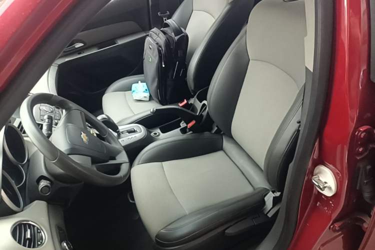 Used Chevrolet Cruze 2013 1.6L SL Grand Edition Automatic Left Front Seat