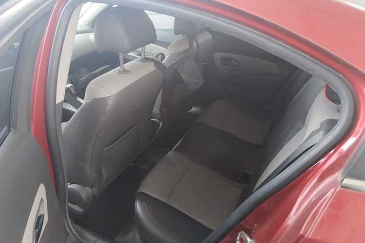Used Chevrolet Cruze 2013 1.6L SL Grand Edition Automatic Left Rear Seat