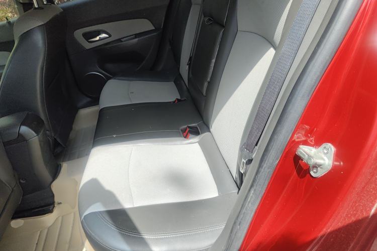 Used Chevrolet Cruze 2013 1.6L SL Grand Edition Manual Transmission Left Rear Seat