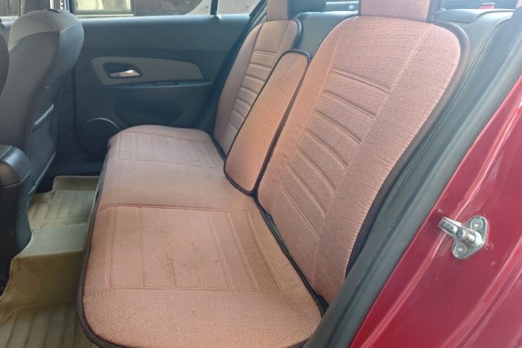Used Chevrolet Cruze 2013 1.6L SE MT Left Rear Seat