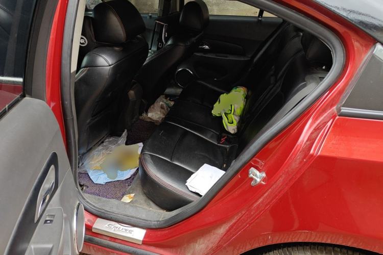 Used Chevrolet Cruze 2013 1.6L SE MT Left Rear Seat
