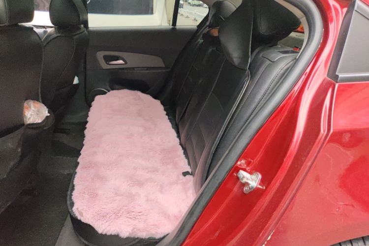 Used Chevrolet Cruze 2013 1.6L SE AT Left Rear Seat