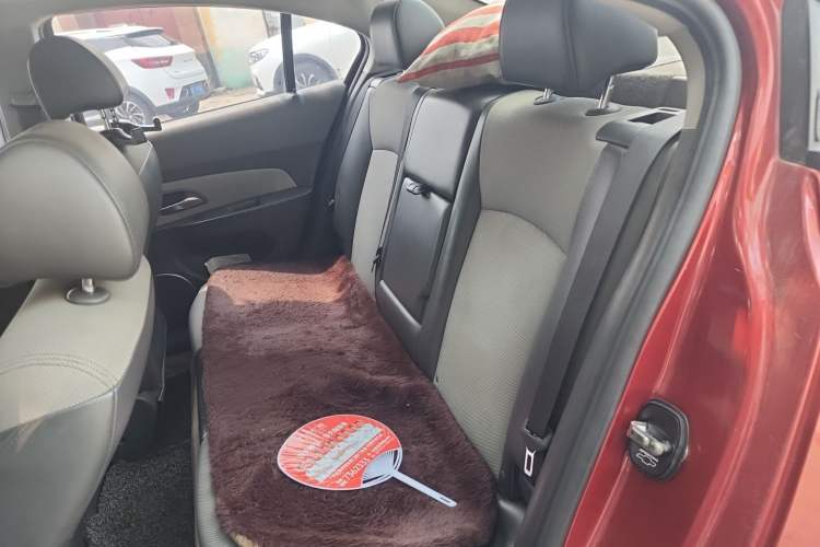 Used Chevrolet Cruze 2013 1.8L SE AT Left Rear Seat