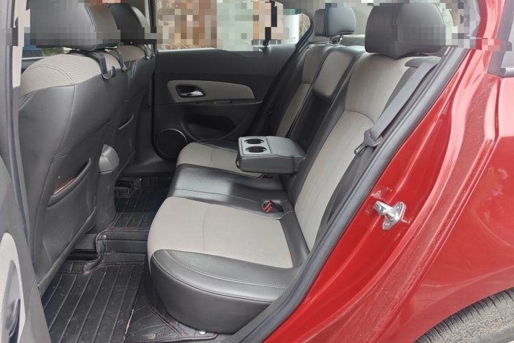 Used Chevrolet Cruze 2013 1.6L SE MT Left Rear Seat