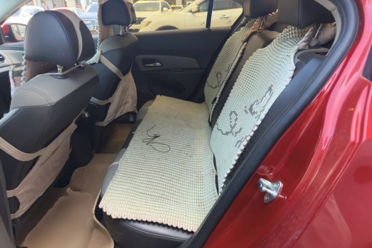 Used Chevrolet Cruze 2013 1.6L SE MT Left Rear Seat