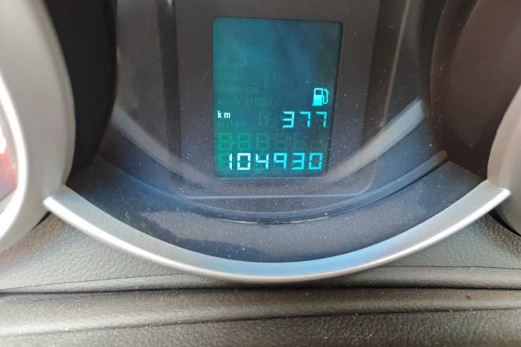 Used Chevrolet Cruze 2013 1.6L SE WTCC Edition MT Odometer Close Up