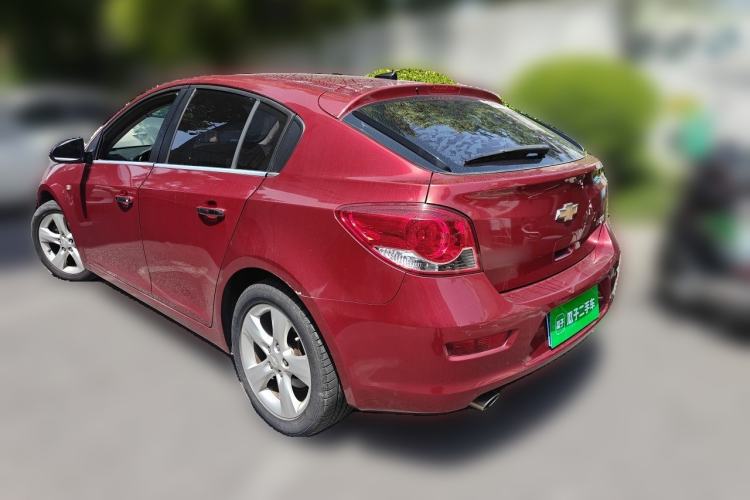 Used Chevrolet Cruze 2013 Hatchback 1.6T Automatic Flagship Model Rear Left 45 Deg