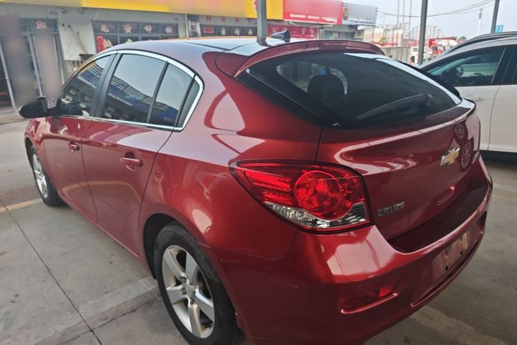 Used Chevrolet Cruze 2013 Hatchback 1.6L Automatic Luxury Model Rear Left 45 Deg