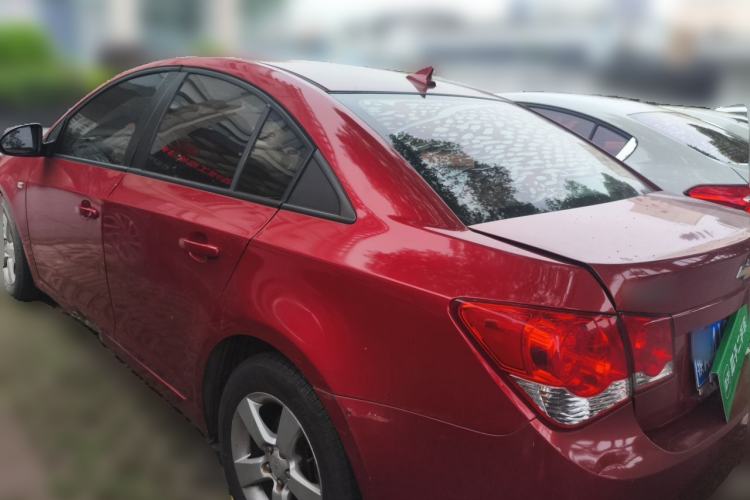 Used Chevrolet Cruze 2013 1.6L SE AT Rear Left 45 Deg