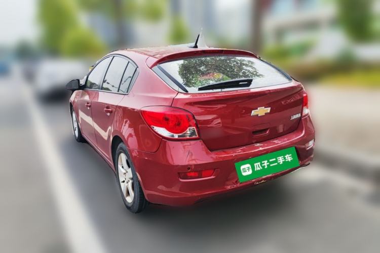 Used Chevrolet Cruze 2013 Hatchback 1.6L Manual Luxury Model Rear Left 45 Deg
