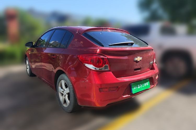 Used Chevrolet Cruze 2013 Hatchback 1.6L Automatic Luxury Model Rear Left 45 Deg